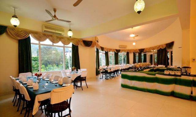 Corbett Suman Grand Hotel Corbett National Park Kültér fotó